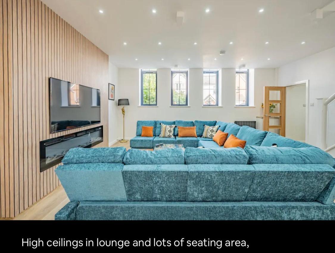 The Old School Sleeps 14 Chalet Lymington